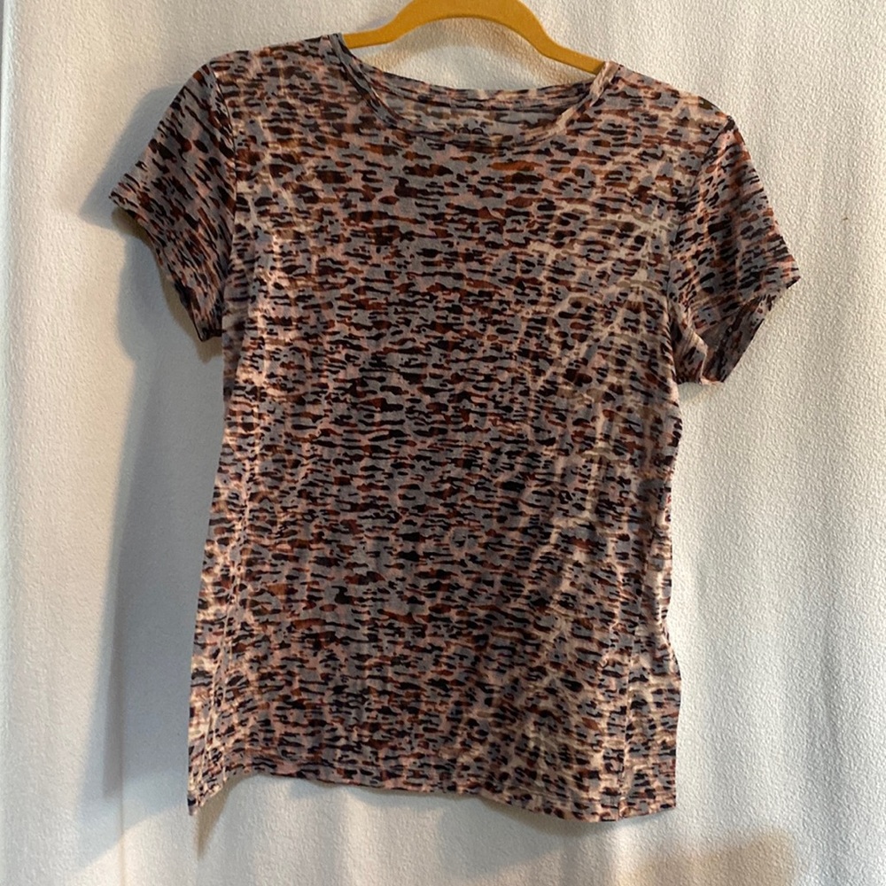 Large very good condition Leopard print Joe Fresh T-shirt